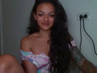 Ola! Im a nice and openminded person! Come and ask anything u like!