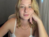 I’m Esmeralda, 27 years old, a mix of good conversations and naughty fantasy. I’m curious, fun, and love chats that get hotter and hotter. I adore men who spoil me, have humor, and aren’t afraid to be a little naughty. Will you dare to discover me?