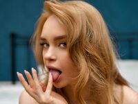 live webcam performer AimeeRoberts