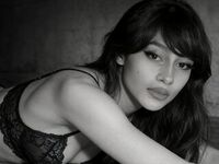 topless webcam girl BerylUlerio