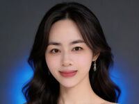camgirl showing pussy Liwei