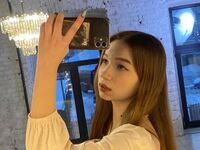 hot cam whore MagalyBoffa