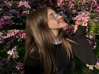 naked cam girl masturbating with dildo OctaviaDeep