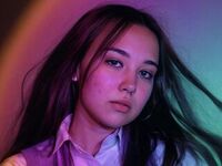 live webcam performer AshaPfefferkorn