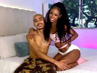 cam couple sex AlissaAndAxel