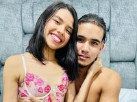 online chat KamilaAndJavier