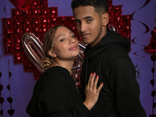 adult couple livecam SaraLuigui