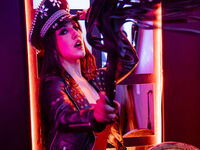submission fetish web cam CleodoraNoir