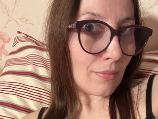 chatroom webcam pic AlanyssLyon