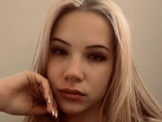 sexcam show AletaKunde