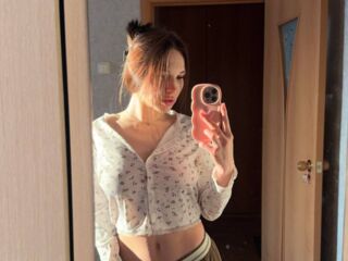 girl sex chat room AliceCahly