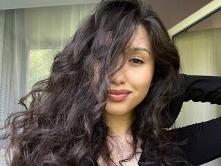 topless webcamgirl AliceFouraker