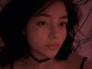 webcam show AlisaGlow