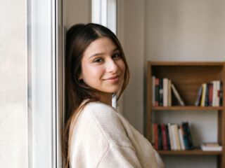 beautiful girl cam AlysaGagliano