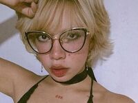 hot girl webcam video AmelieMari
