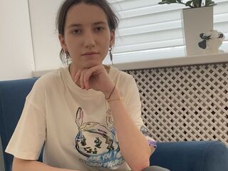 naked girl with live cam fingering AmyCoxe