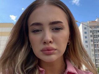 chat room photo AnnettaToran