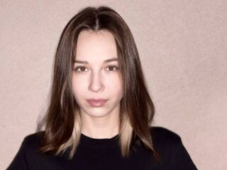 free camsex ArtieOuinones