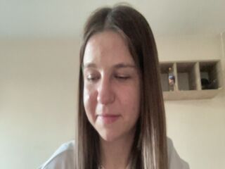 girl chatroom AvisLomboy