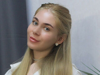 naked webcamgirl photo BarbaraJeff