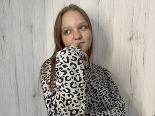 naked cam girl fingering pussy CandaceLir