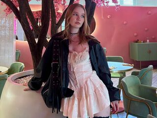 camslut topless CandiFerretti