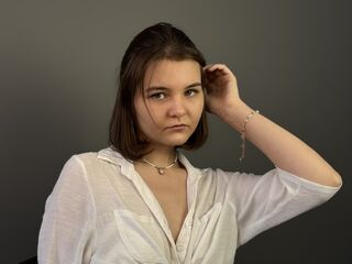 webcamgirl CaritaMattox