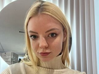 shower sex CarlenePattie