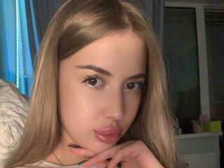 naughty cam girl masturbating with dildo CarolinaHulon