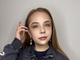 webcam babe CaseySalizar