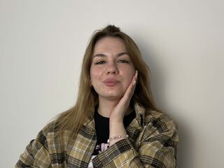 hot livecam CherlyMarkes