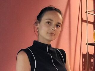 naughty camgirl photo CherlynAltice