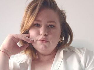 camgirl video chat room ChloeThru