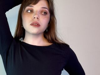 topless webcam girl ChrissyHolgerson
