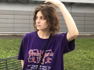 free nude webcam CorinneKeidong