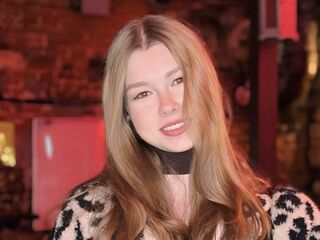 hot girl webcam photo DainaThroneberry
