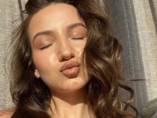 adult liveshow DinaSweeny