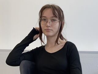 camslut webcam video DortheyBranco