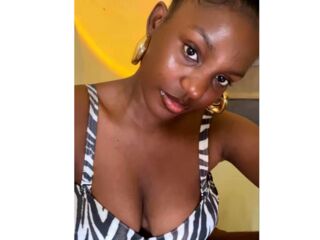 free live webcam chat EleanorVee