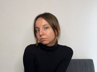 live sex cam EleonoraSzabo