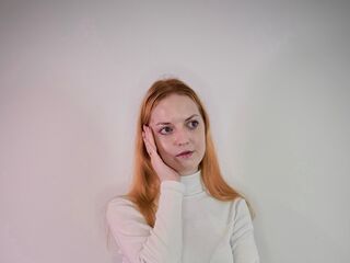 masturbating webcam girl EllanManiace