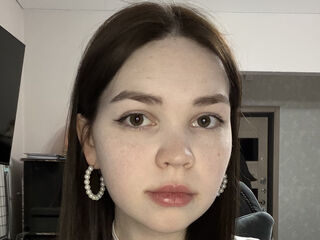 live jasmin sexshow EmiliRoyzi