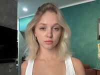 chat room live sex EveMorrison