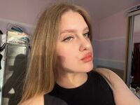 hot naked webcam girl GraceHollis