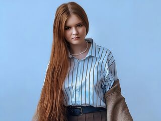 adult cam show GwynBujarski