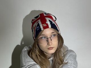 naked webcam girl masturbating HeeSchirtzinger