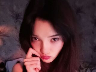 topless camgirl IngerTycer