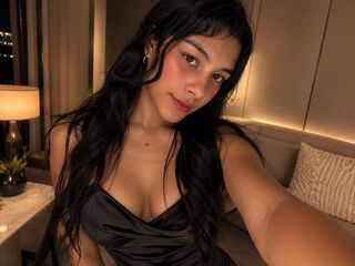 cam strip tease IrinaLewis