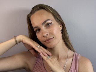 live sexshow JerilynMominee