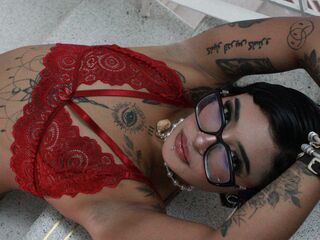 girl nude JessiHilton